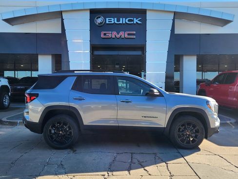 New 2026 GMC Terrain Elevation w/ Elevation Premium Package image 3