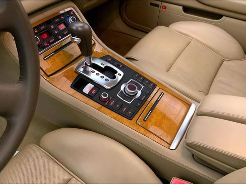 Used 2006 Audi A8 L 4.2 AWD/4WD image 22