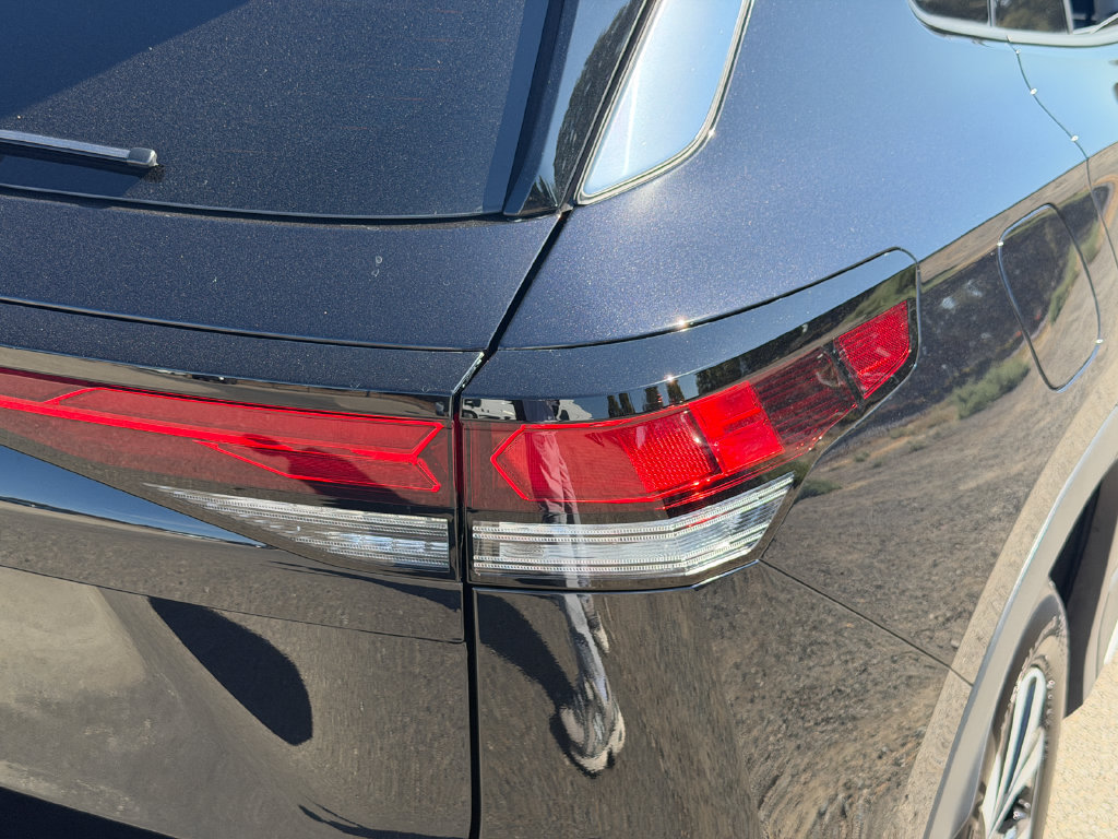 New 2026 Volkswagen Tiguan S AWD/4WD image 6