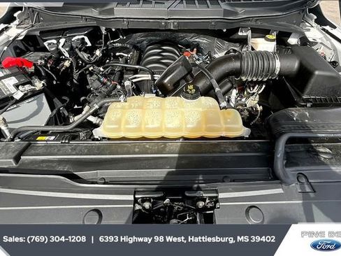 Used 2021 Ford F150 XLT image 8