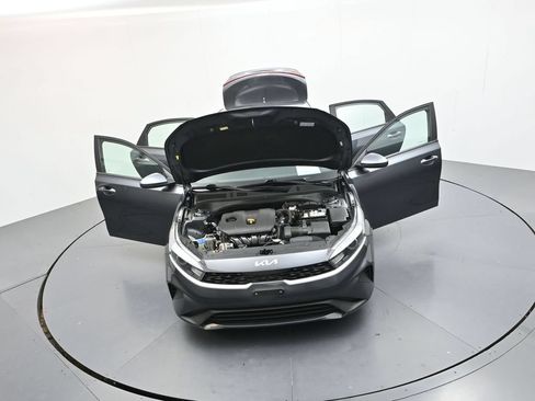 Used 2024 Kia Forte LXS FWD image 33