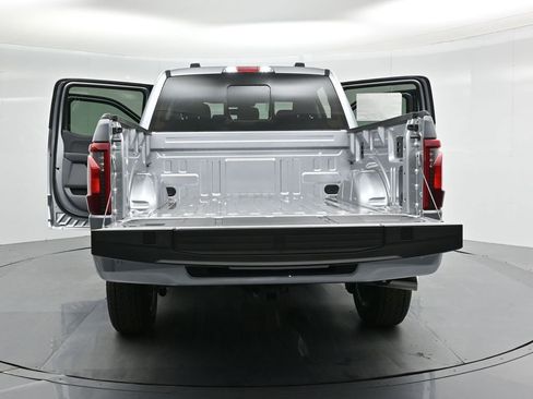 New 2025 Ford F150 XLT w/ Equipment Group 303A High image 31