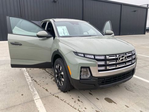 New 2026 Hyundai Santa Cruz SE FWD image 16