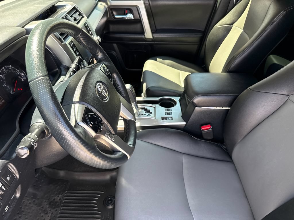Used 2023 Toyota 4Runner SR5 Premium w/ Moonroof Package AWD/4WD image 20