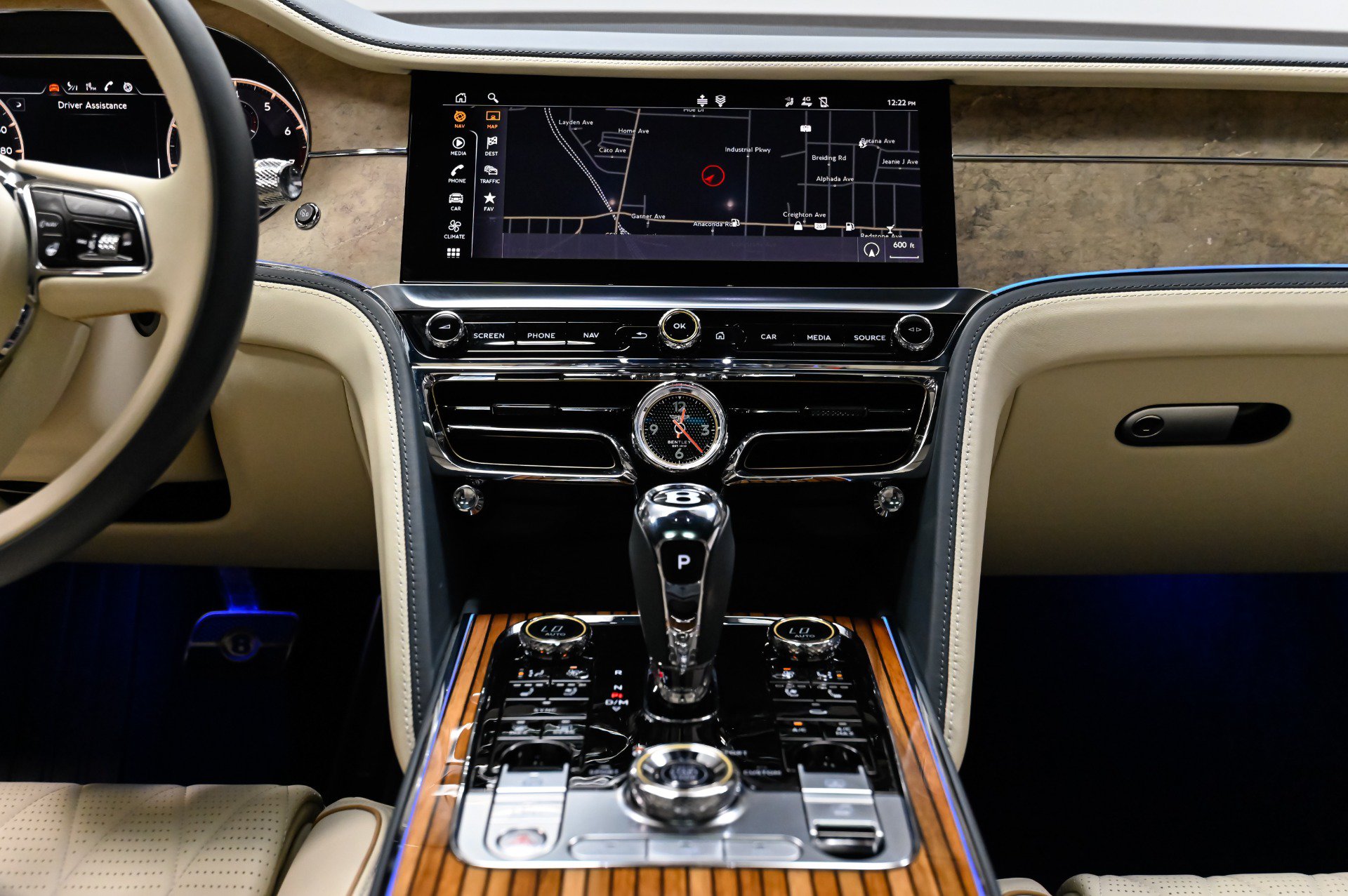 Used 2022 Bentley Flying Spur V8 AWD/4WD image 66