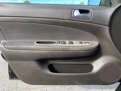 Used 2010 Chevrolet Cobalt LT image 20