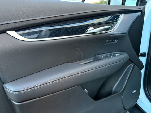 New 2025 Cadillac XT5 Premium Luxury w/ LPO, Floor Liner Package image 13