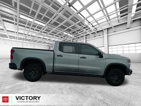 Used 2023 Chevrolet Silverado 1500 ZR2 w/ ZR2 Bison Edition image 2