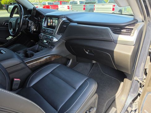 Used 2019 Chevrolet Tahoe LT w/ Max Trailering Package RWD image 19