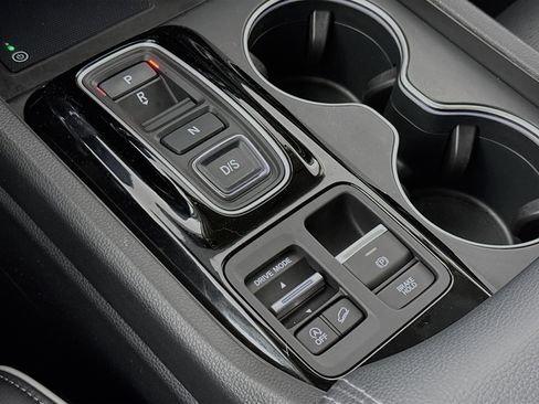 Certified 2023 Honda Pilot Elite image 17