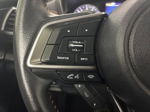 Used 2023 Subaru Crosstrek 2.5i Limited w/ Moonroof Package AWD/4WD image 11