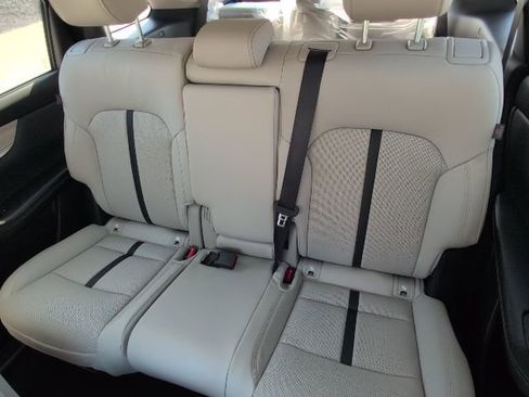 New 2026 MAZDA CX-90 3.3 Turbo w/ Preferred Package image 10