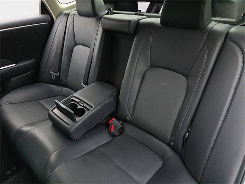 Used 2018 Honda Clarity Touring image 18