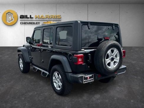 Used 2019 Jeep Wrangler Unlimited Sport S AWD/4WD image 12