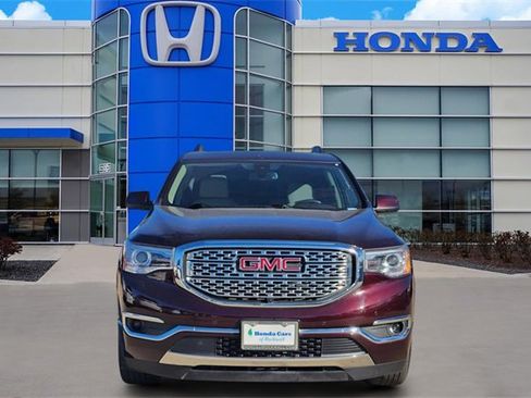 Used 2018 GMC Acadia Denali w/ Technology Package image 6