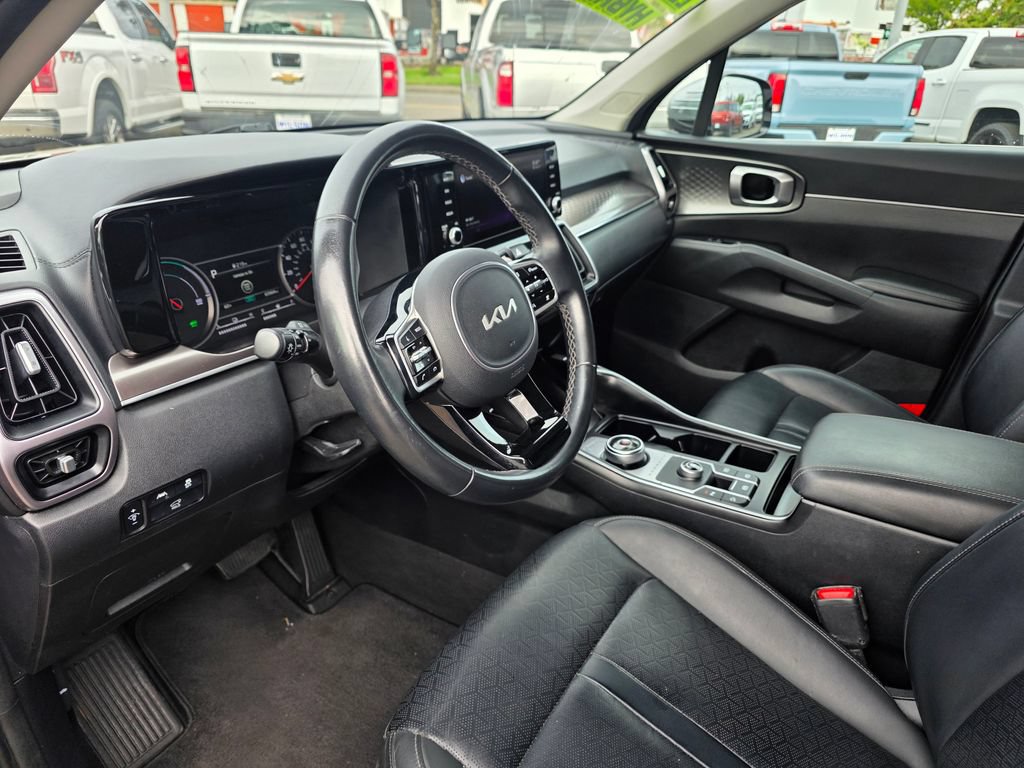 Used 2022 Kia Sorento EX FWD image 11