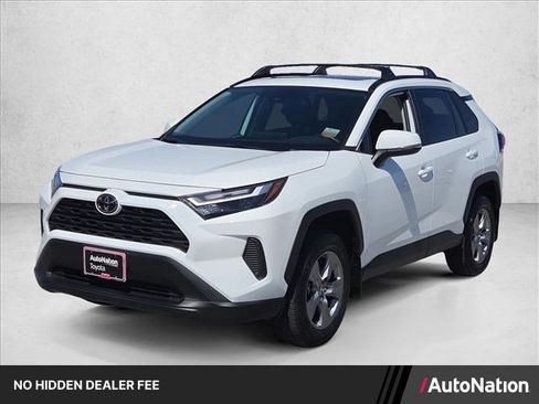 Certified 2025 Toyota RAV4 XLE w/ Convenience Package AWD/4WD image 1