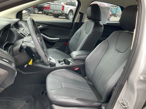 Used 2014 Ford Focus SE w/ Equipment Group 201A image 14