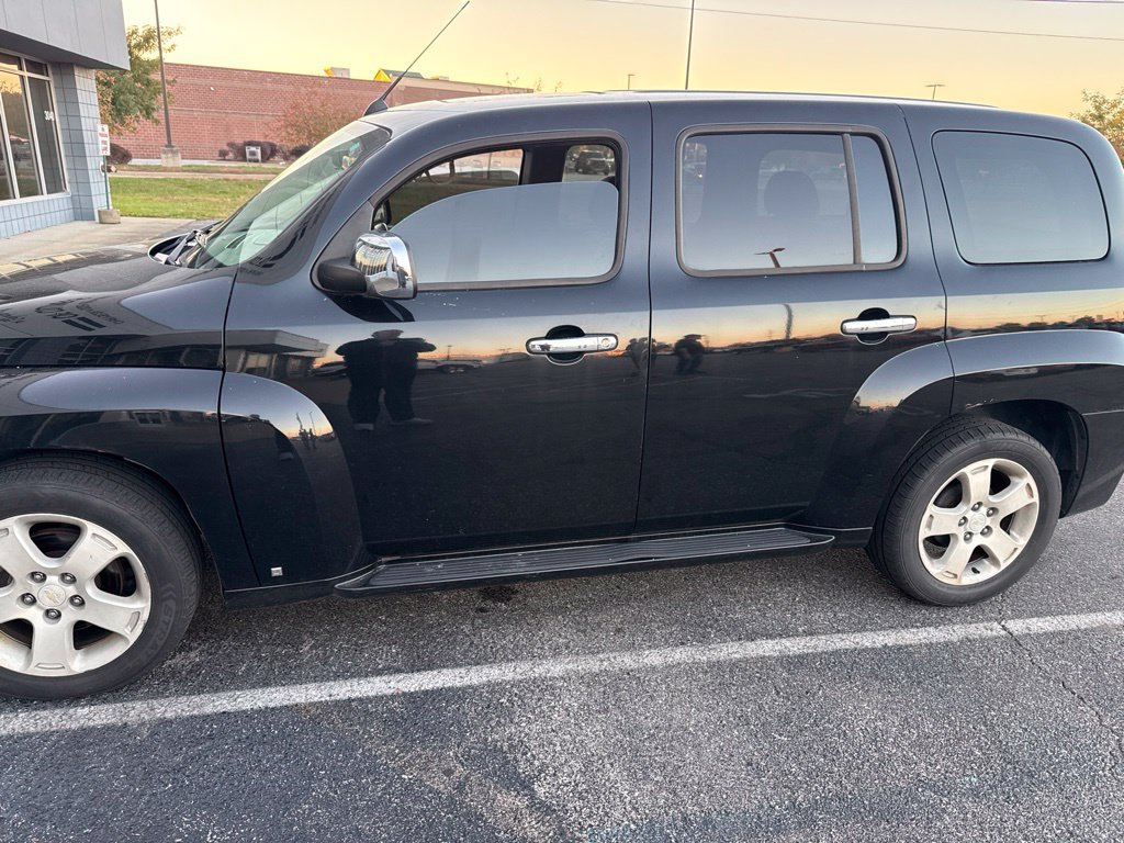 Used 2006 Chevrolet HHR LT FWD image 2