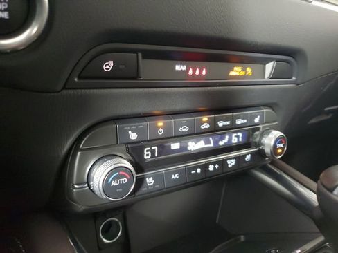 Certified 2025 MAZDA CX-5 Signature image 30