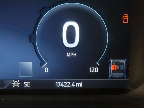 Used 2025 Ford F150 Lightning Lariat AWD/4WD image 17
