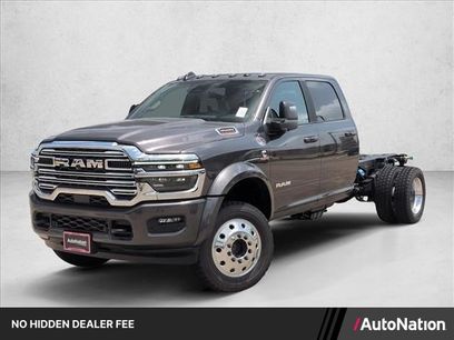 New 2026 RAM 4500 4x4 Crew Cab DRW w/ Laramie Trim Package