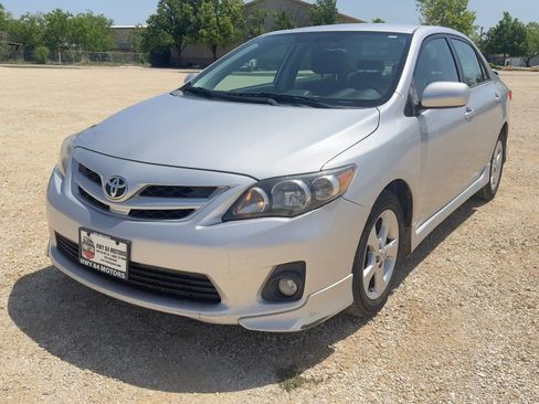 Used 2012 Toyota Corolla S image 1
