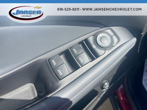 Used 2020 Buick Enclave Essence FWD image 22