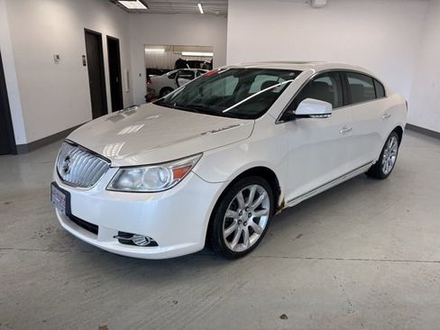 Used 2011 Buick LaCrosse CXS w/ Driver Confidence Package image 4