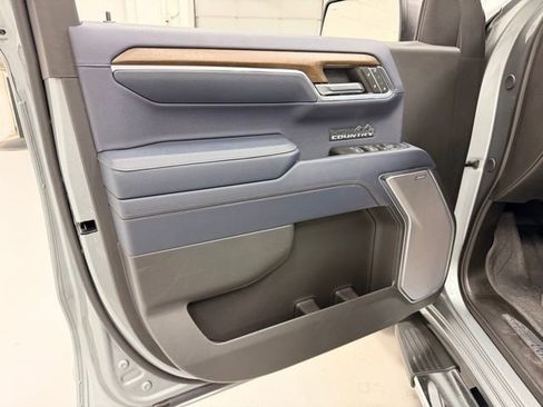 Used 2024 Chevrolet Silverado 1500 High Country w/ High Country Premium Package image 24