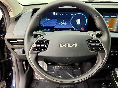 Used 2022 Kia EV6 Wind AWD/4WD image 13
