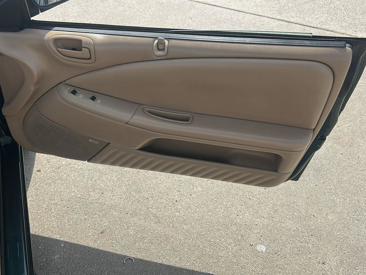Used 1997 Chrysler Sebring JX FWD image 12