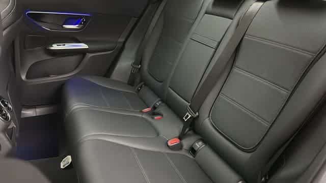 Certified 2026 Mercedes-Benz GLC 300 4MATIC image 29