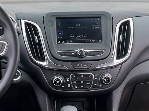 Used 2024 Chevrolet Equinox LT AWD/4WD image 6