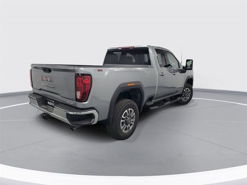 New 2026 GMC Sierra 2500 SLE w/ SLE Value Package; image 3