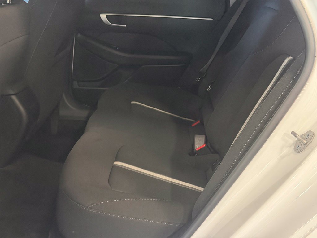 Certified 2024 Hyundai Sonata SEL w/ Convenience Package FWD image 24
