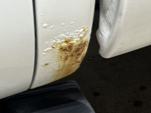 Used 2015 Ford F250 XL w/ FX4 Off-Road Package image 38