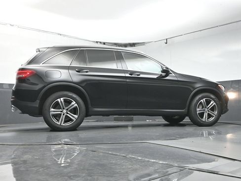 Used 2016 Mercedes-Benz GLC 300 4MATIC image 37