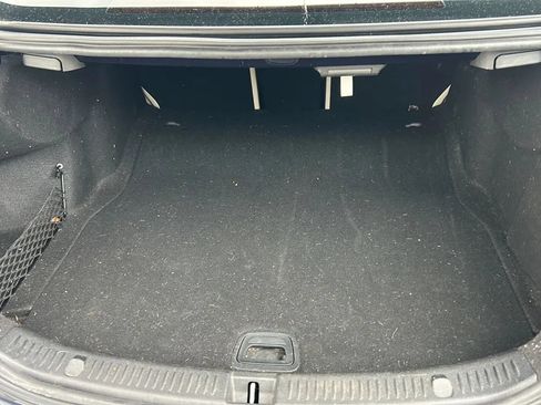 Used 2017 Mercedes-Benz E 300 4MATIC image 13