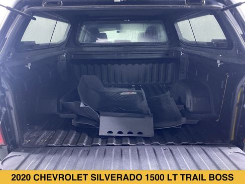 Certified 2020 Chevrolet Silverado 1500 LT Trail Boss w/ LPO, Dark Essentials Package AWD/4WD image 13