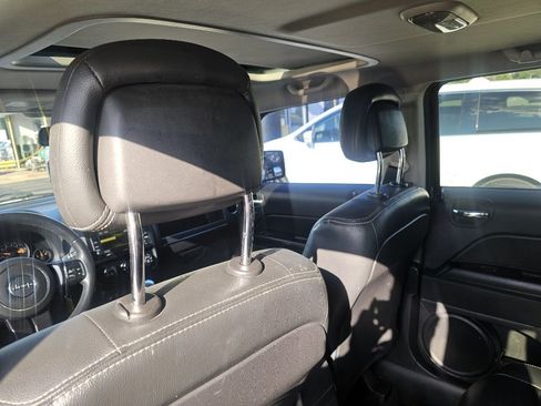 Used 2017 Jeep Patriot High Altitude image 48