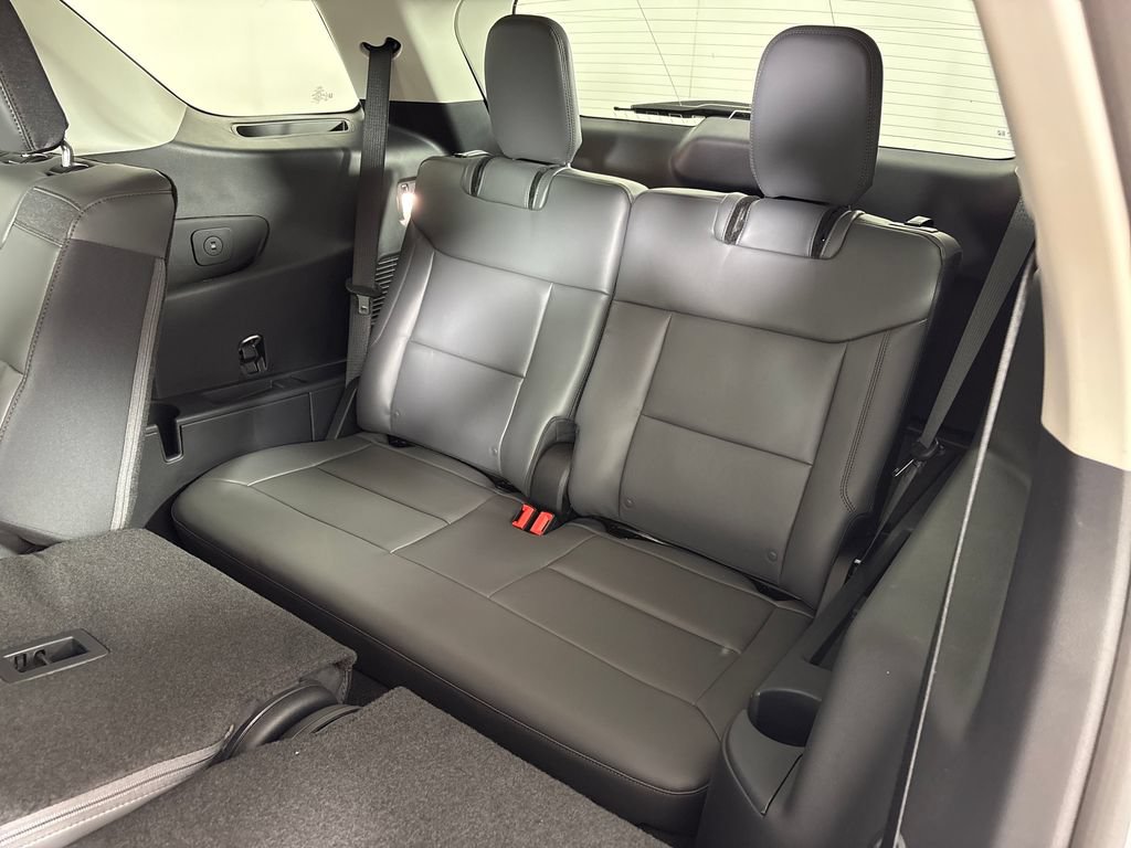 New 2026 Ford Explorer Active w/ Active Comfort Package RWD image 31