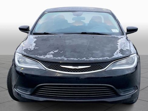 Used 2015 Chrysler 200 LX image 3