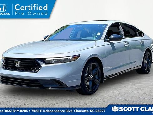 Certified 2025 Honda Accord Sport image 3