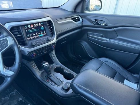 Used 2019 GMC Acadia SLT image 10