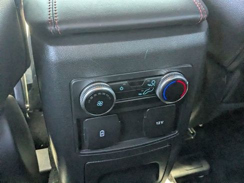 Certified 2024 Ford Explorer ST-Line w/ Class IV Trailer Tow Package image 23