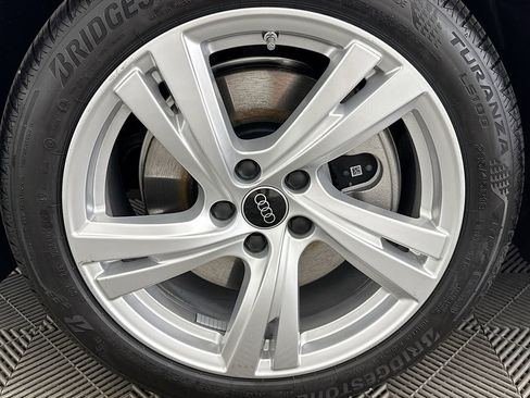 Used 2025 Audi A5 2.0T Premium w/ Premium Plus AWD/4WD image 30