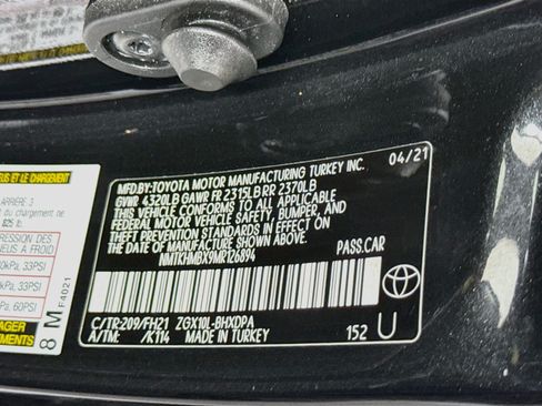 Used 2021 Toyota C-HR LE FWD image 39