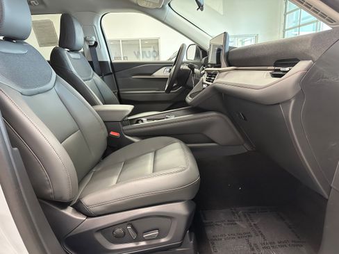 New 2026 Ford Explorer Active w/ Active Comfort Package image 41