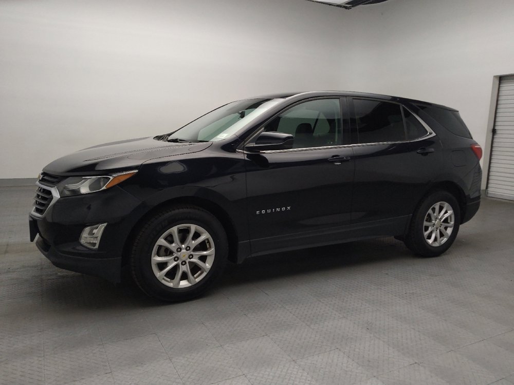 Used 2020 Chevrolet Equinox LT FWD image 2